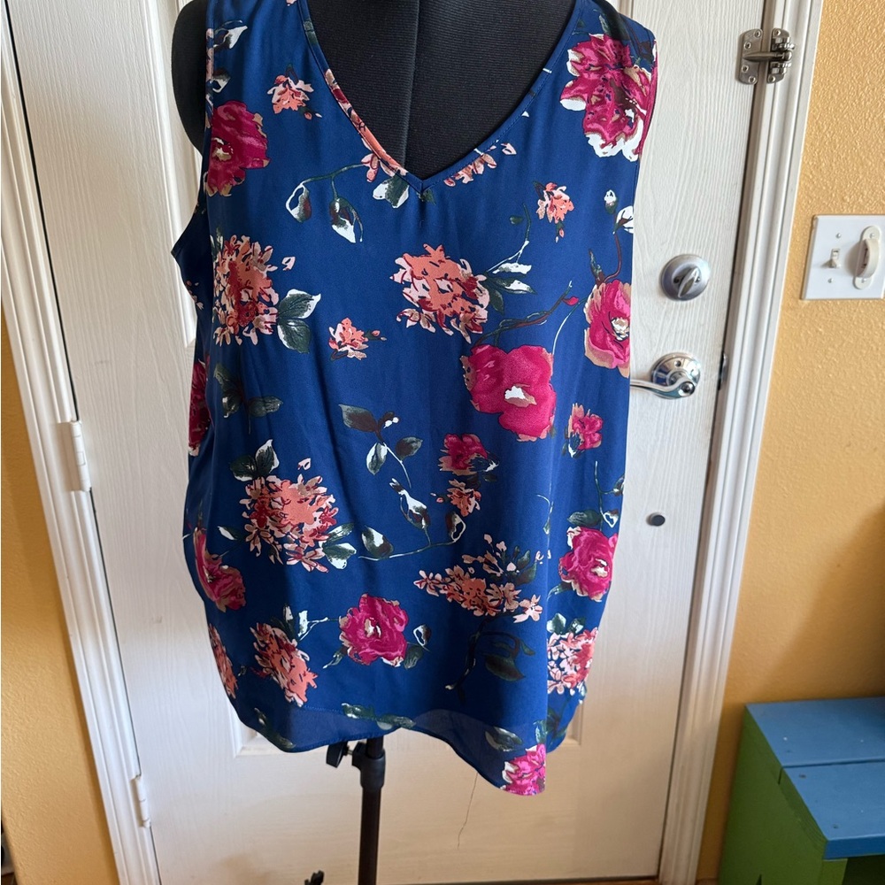Vibrant Floral Sleeveless Tank Top